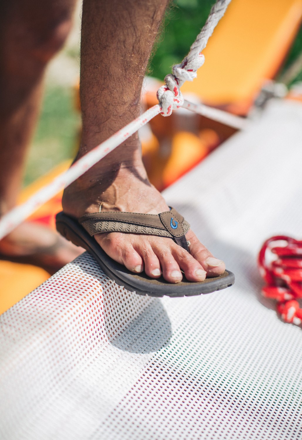 OLUKAI Ohana Mens Beach Sandals QuickDry FlipFlop Slides Water Resista - 4
