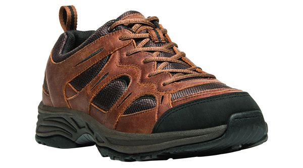 Propet Connelly - Active - Men\'s - Brown - angle view - main